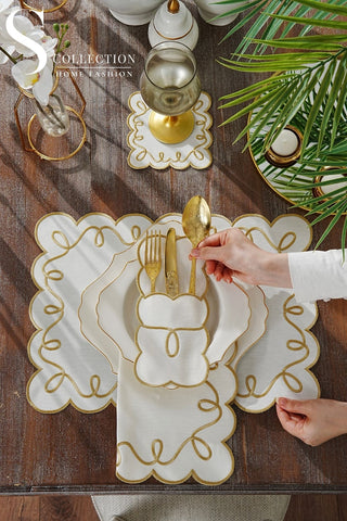 Giovanni Gold Design Placemat Set - Waterproof Fabric - 6 Persons - 24 Pcs. Full Set