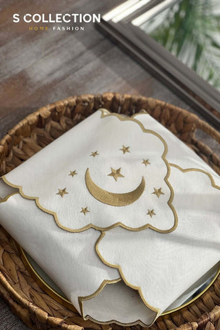 Glamorous Design Bread Basket Napkin - Waterproof Fabric - Gold Embroidered