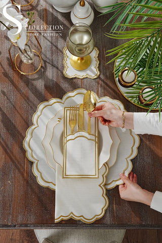 طقم مفارش سفرة - تصميم جوري - تطريز ذهبى - قماش مقاوم للماء - ٦ اشخاص - ٢٤ قطعة - طقم كامل  