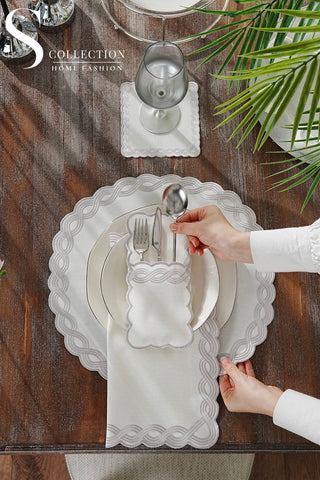 طقم مفارش سفرة - تصميم أوشن بريد - تطريز فضى - قماش مقاوم للماء - ٦ اشخاص - ٢٤ قطعة - طقم كامل  