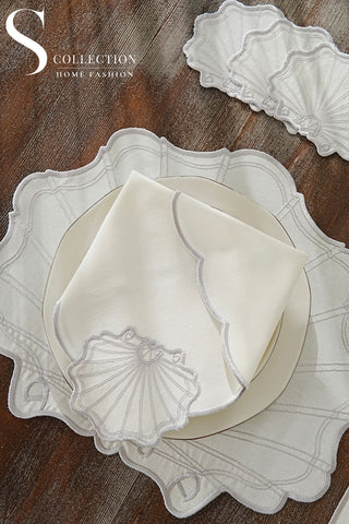 طقم مفارش سفرة - تصميم مارين - تطريز فضى - قماش مقاوم للماء - ٦ اشخاص - ٢٤ قطعة - طقم كامل  