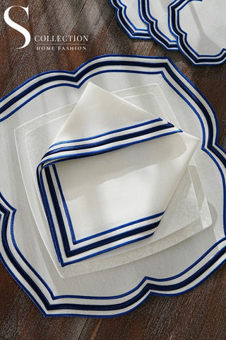 طقم مفارش سفرة - تصميم مونرايز - تطريز ازرق - قماش مقاوم للماء - ٦ اشخاص - ٢٤ قطعة - طقم كامل  