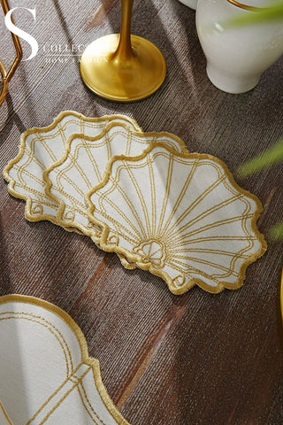 طقم مفارش سفرة - تصميم مارين - تطريز ذهبى - قماش مقاوم للماء - ٦ اشخاص - ٢٤ قطعة - طقم كامل  