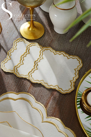 طقم مفارش سفرة - تصميم جوري - تطريز ذهبى - قماش مقاوم للماء - ٦ اشخاص - ٢٤ قطعة - طقم كامل  