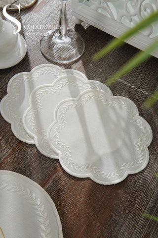 Leafy Allure Off White Design Placemat Set - Waterproof Fabric - 6 Persons - 24 Pcs. Full Set