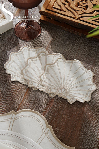 طقم مفارش سفرة - تصميم مارين - تطريز بنى فاتح (كابتشينو) - قماش مقاوم للماء - ٦ اشخاص - ٢٤ قطعة - طقم كامل  