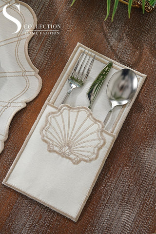 طقم مفارش سفرة - تصميم مارين - تطريز بنى فاتح (كابتشينو) - قماش مقاوم للماء - ٦ اشخاص - ٢٤ قطعة - طقم كامل  