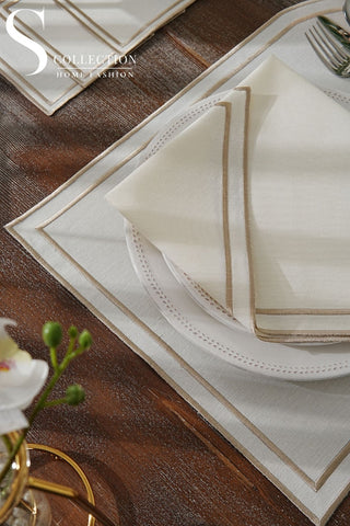 طقم مفارش سفرة - تصميم دورا - تطريز بني فاتح (كابتشينو) - قماش مقاوم للماء - ٦ اشخاص - ١٨ قطعة - طقم كامل  