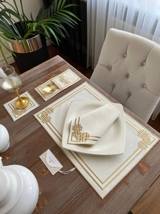 Pyramid Design Gold Placemat Set - Waterproof Fabric - 6 Persons - 24 Pcs. Full Set