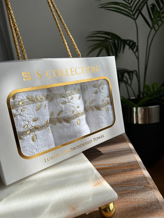 Ivy Design Gift Towel Set - Gold and Silver Embroidered