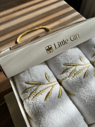 Flower Design Gift Towel Set - Gold Embroidered