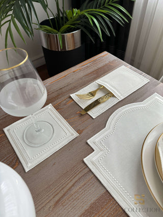 Graceful Off White Design Placemat Set - Waterproof Fabric - 6 Persons - 24 Pcs. Full Set