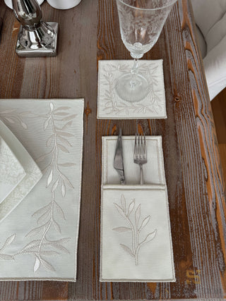 Flower Off White and Silver Design Placemat Set - Waterproof Fabric - 6 Persons - 24 Pcs. Full Set