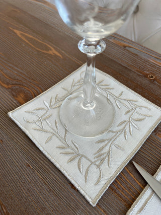 Silver Flower Design Placemat Set - Waterproof Fabric - 6 Persons - 24 Pcs. Full Set