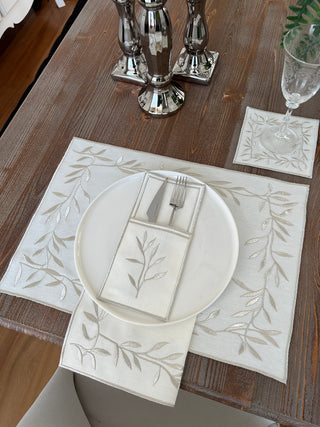 Silver Flower Design Placemat Set - Waterproof Fabric - 6 Persons - 24 Pcs. Full Set