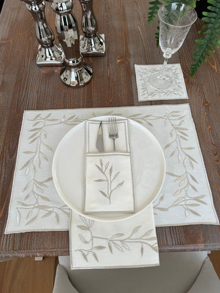 Silver Flower Design Placemat Set - Waterproof Fabric - 6 Persons - 24 Pcs. Full Set