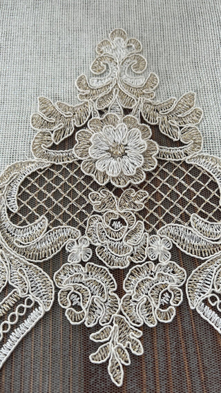 Victoria Design Runner Shine Linen Fabric - Gold Lace