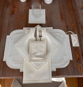 Nova Belle Design Off White and Shine Silver Placemat Set - Waterproof Fabric - 6 Persons - 24 Pcs. Full Set