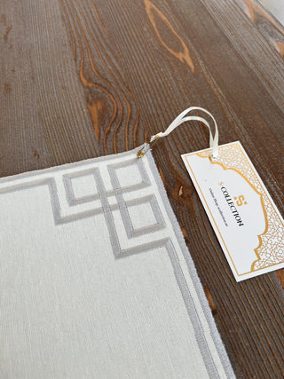 Welcome Elegance Design Silver Placemat Set - Waterproof Fabric - 6 Persons - 24 Pcs. Full Set