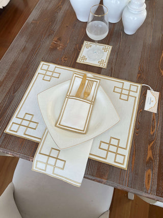 Classy Gold Design Placemat Set - Waterproof Fabric - 6 Persons - 24 Pcs. Full Set